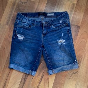 Aeropostale burmuda shorts